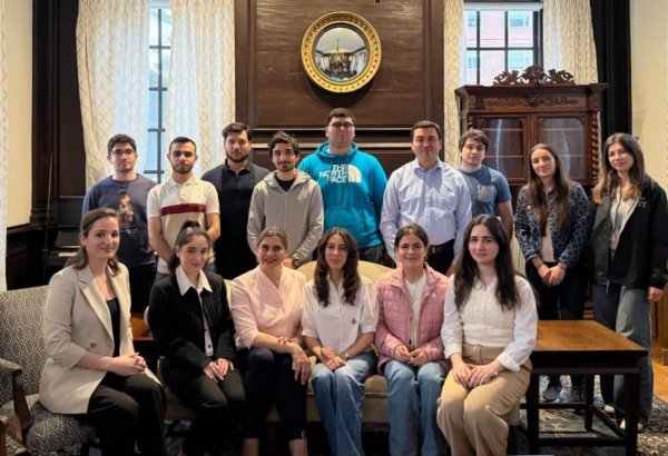 Bostonda azərbaycanlı tələbə və gənclərlə görüş olub (FOTO)