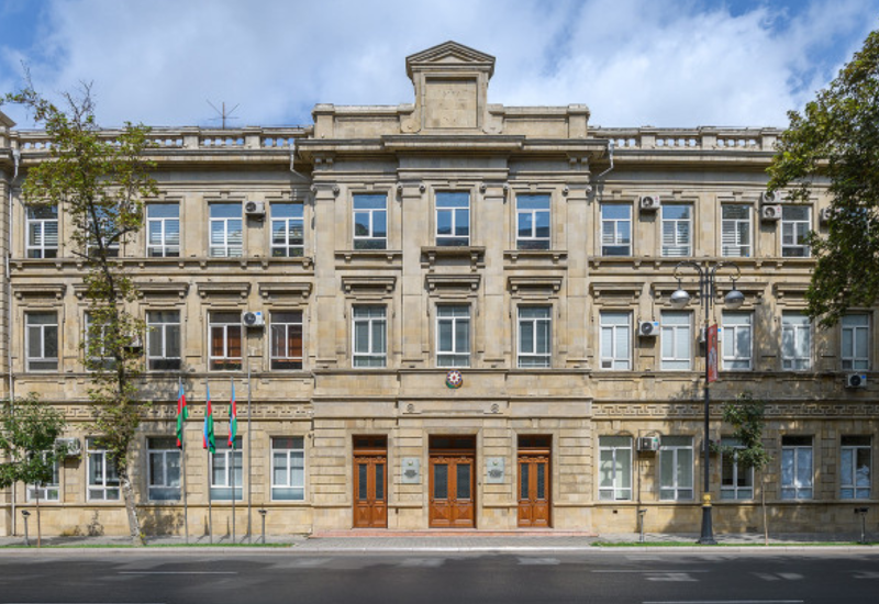 Rəqəmsal inkişaf və nəqliyyat nazirinin müavinlərinin sayı artırılıb