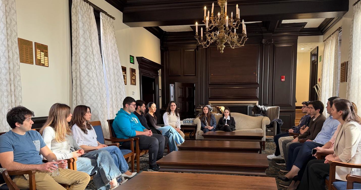 Bostonda azərbaycanlı tələbə və gənclərlə görüş olub (FOTO)