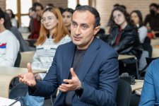 ADA Universitetinin Gəncə şəhərində həyata keçirdiyi “Yaradıcılıq, İnnovasiya və Sahibkarlıq” layihəsinin növbəti mərhələsinə start verilib (FOTO)