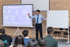 ADA Universitetinin Gəncə şəhərində həyata keçirdiyi “Yaradıcılıq, İnnovasiya və Sahibkarlıq” layihəsinin növbəti mərhələsinə start verilib (FOTO)