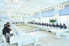 Milli Məclisdə vəzifəyə yeni təyin olunmuş hakimlərlə görüş keçirilib (FOTO)