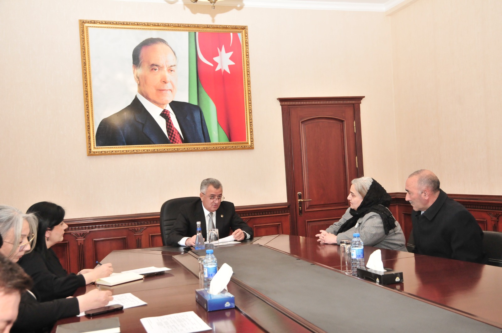 Bayramlar ərafəsində Abşeron rayonunun kənd və qəsəbələrində növbəti vətəndaş qəbulları və görüşlər keçirilib (FOTO)