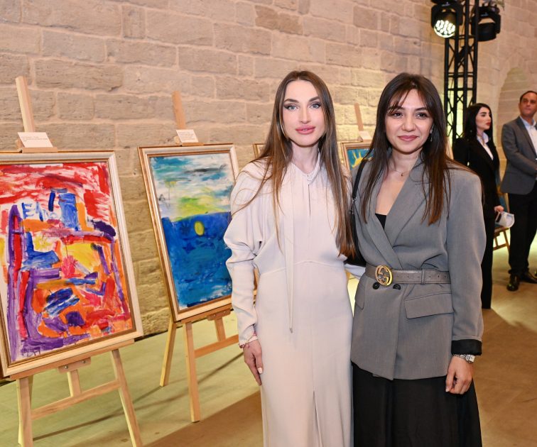 Daş Salnamə Muzeyində “Çərçivədən kənar” adlı inklüziv incəsənət sərgisi açılıb (FOTO)