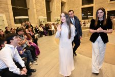 Daş Salnamə Muzeyində “Çərçivədən kənar” adlı inklüziv incəsənət sərgisi açılıb (FOTO)