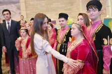 Daş Salnamə Muzeyində “Çərçivədən kənar” adlı inklüziv incəsənət sərgisi açılıb (FOTO)