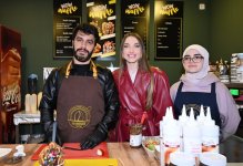 Alena Əliyeva Novruz yarmarkasını ziyarət edib (FOTO)