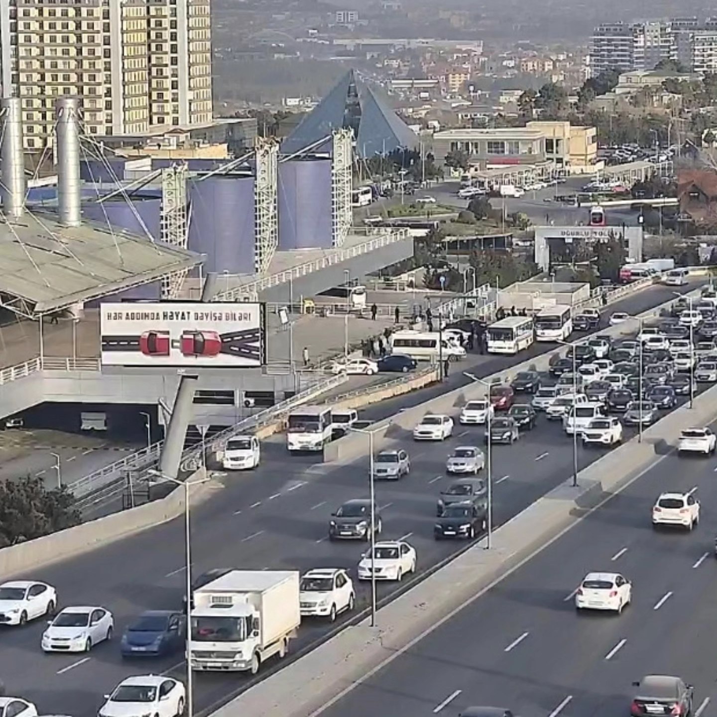 DİQQƏT: Bu yollarda tıxac var - SİYAHI (FOTO)