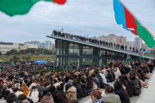 Bakıda Novruz şənliyi (FOTO)