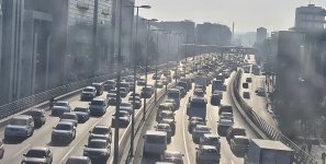 Novruz tıxacı: Bakı küçələri iflic olub (FOTO)