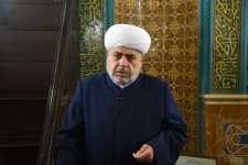 Təzəpir məscidində bayram namazı qılınıb(FOTO)