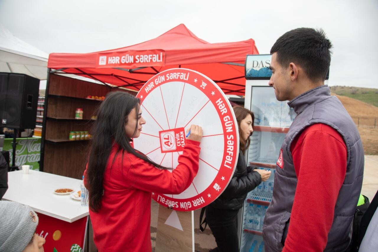 30 ildən sonra Horovlu Baharı azad şəkildə qarşıladı (FOTO/VİDEO)