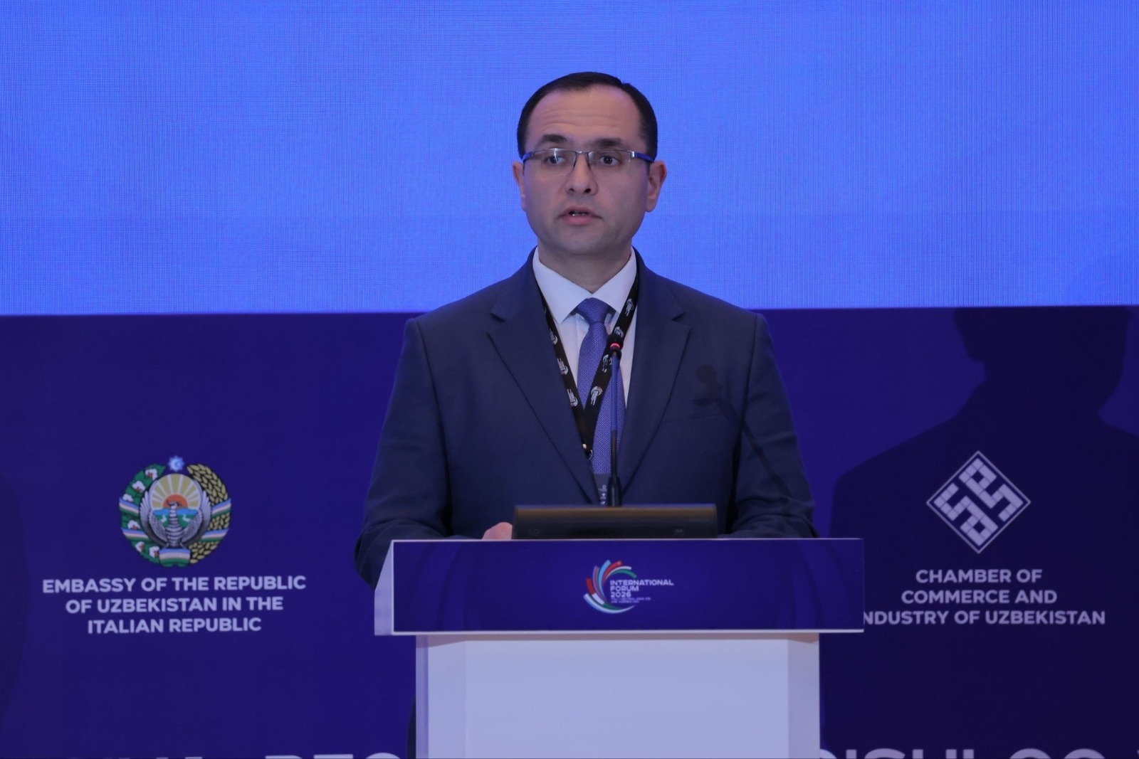 Azərbaycan iqlimə davamlı kənd təsərrüfatına əhəmiyyətli investisiya yatırır - Nazir (FOTO)