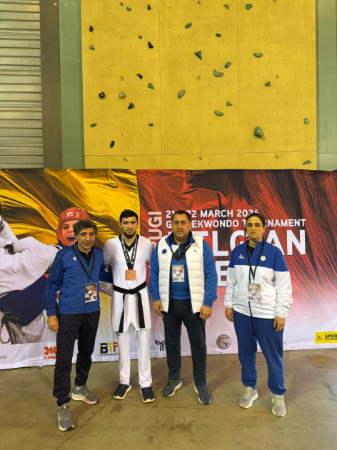 Azərbaycan taekvondoçuları “Belgian Open”də 6 medal qazanıblar (FOTO)