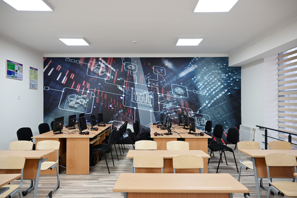 Prezident İlham Əliyev Şamaxı Avropa liseyinin yeni binasının açılışında iştirak edib (FOTO)