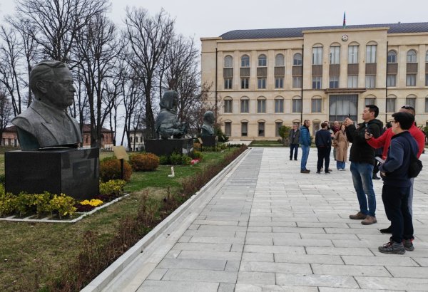 Dünya səyyahları Şuşa şəhərinə gəliblər (FOTO)