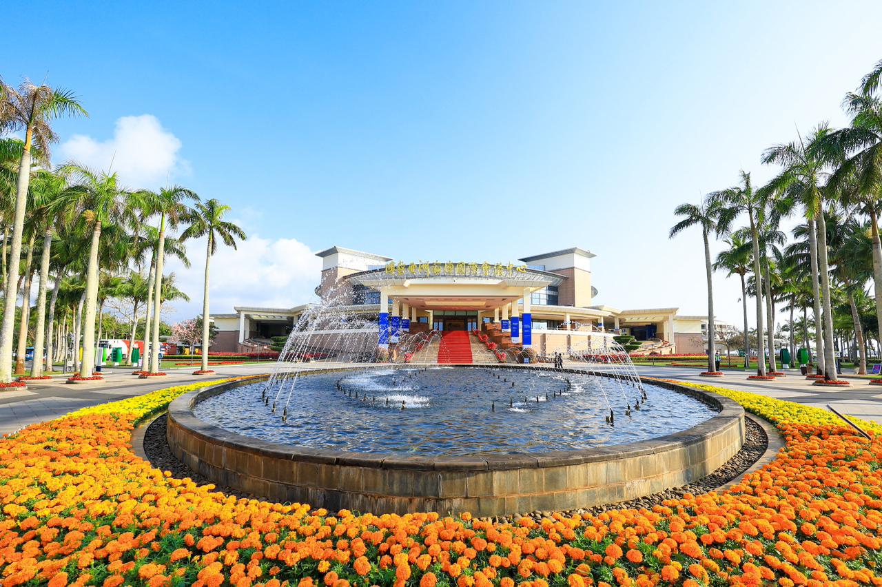 Milli Məclisin sədri Asiya üçün Boao Forumunda çıxış edib (FOTO)