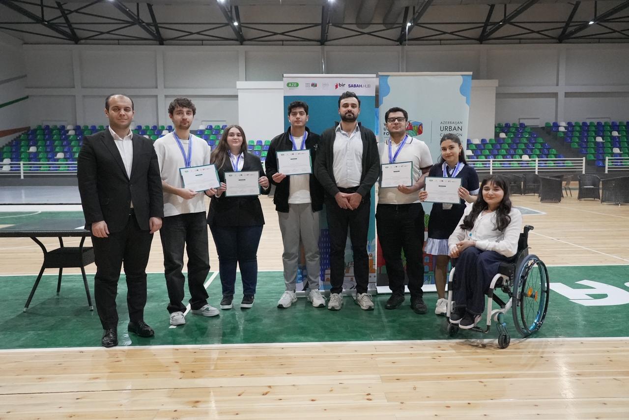 “Urban Hackathon 2026”da gənclər dayanıqlı şəhər mobilliyi üçün həllər təqdim edib (FOTO)