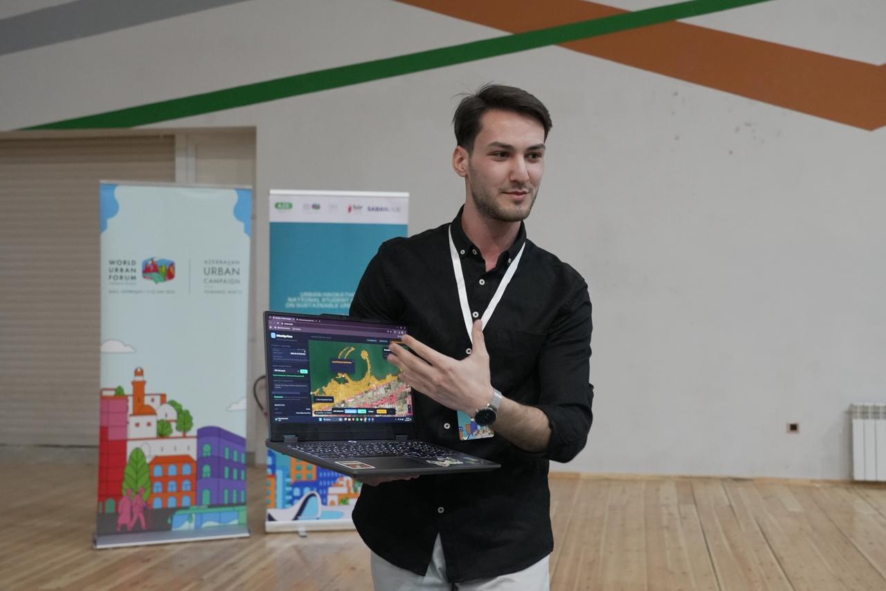 “Urban Hackathon 2026”da gənclər dayanıqlı şəhər mobilliyi üçün həllər təqdim edib (FOTO)