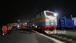 Rusiyadan göndərilən humanitar yardımı daşıyan avtomobillər Azərbaycan - İran sərhədini keçib (FOTO) (YENİLƏNİB)