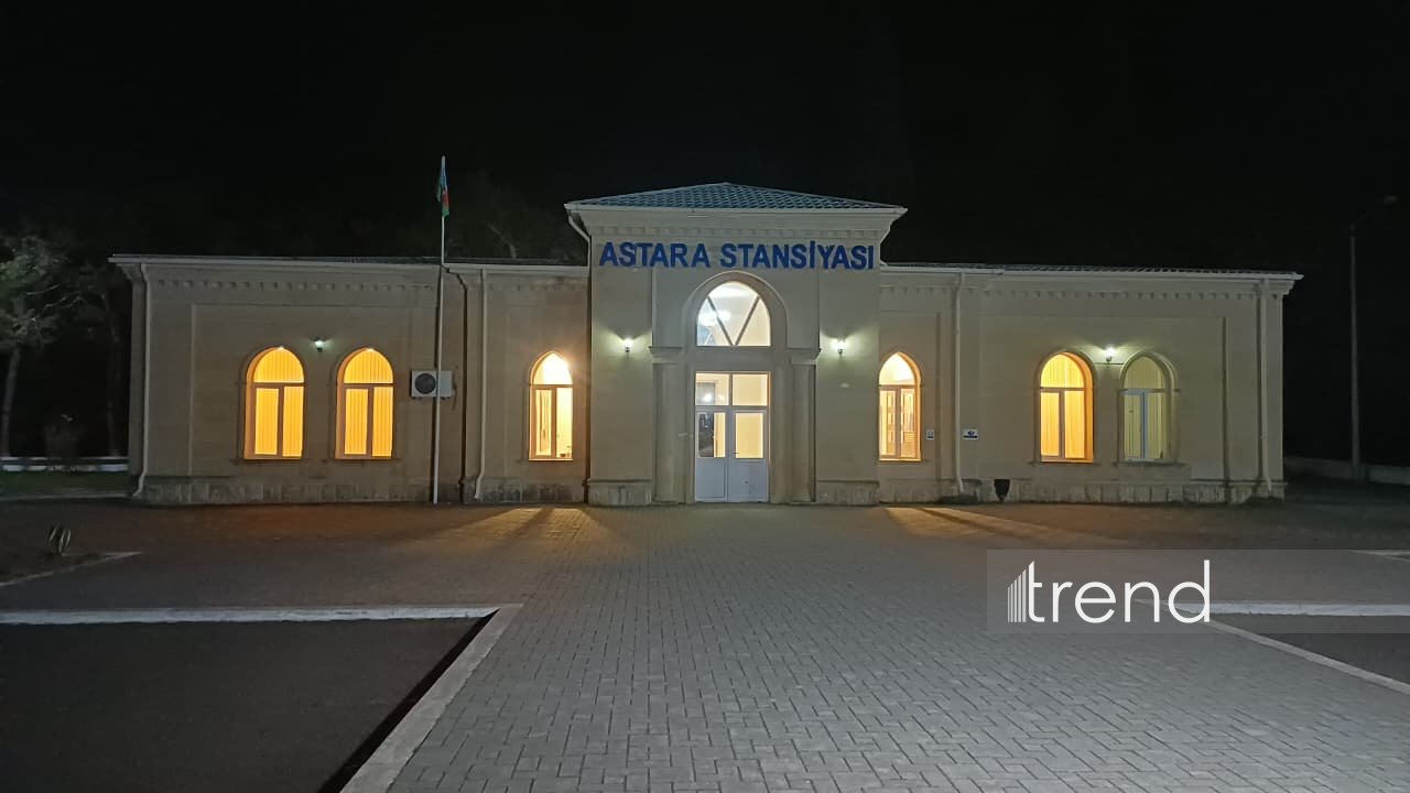 Rusiyadan göndərilən humanitar yardımı daşıyan avtomobillər Azərbaycan - İran sərhədini keçib (FOTO) (YENİLƏNİB)