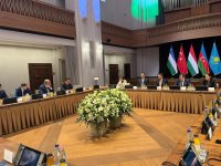 Hikmət Hacıyev TDT ölkələri liderlərinin köməkçilərinin iclasında iştirak edib (FOTO)