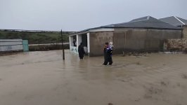 Bakıda və Abşeron yarımadasında 42 nəfər su basmış ərazilərdən təxliyə edilib (FOTO/VİDEO) (YENİLƏNİB)