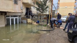 Abşeronda subasma ilə əlaqədar bəzi ərazilərdən əhali təxliyə edilib (FOTO)