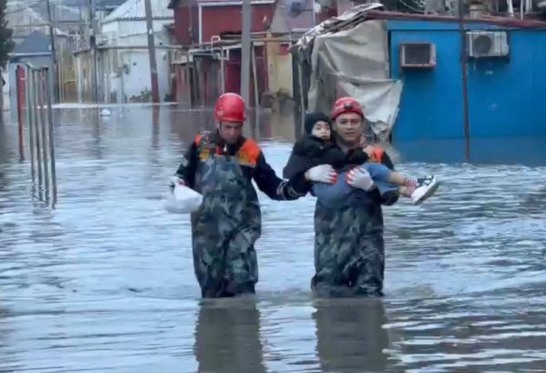İntensiv yağışlarla əlaqədar 454 nəfər təxliyə edilib (VİDEO)