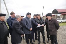 Xaçmazda icra başçısı zərərçəkmiş kəndlərə baş çəkdi: tapşırıqlar verdi (FOTO)