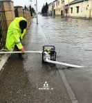 Bakıda yağış səbəbindən təxliyə edilənlər hotellərə yerləşdirildi (FOTO)