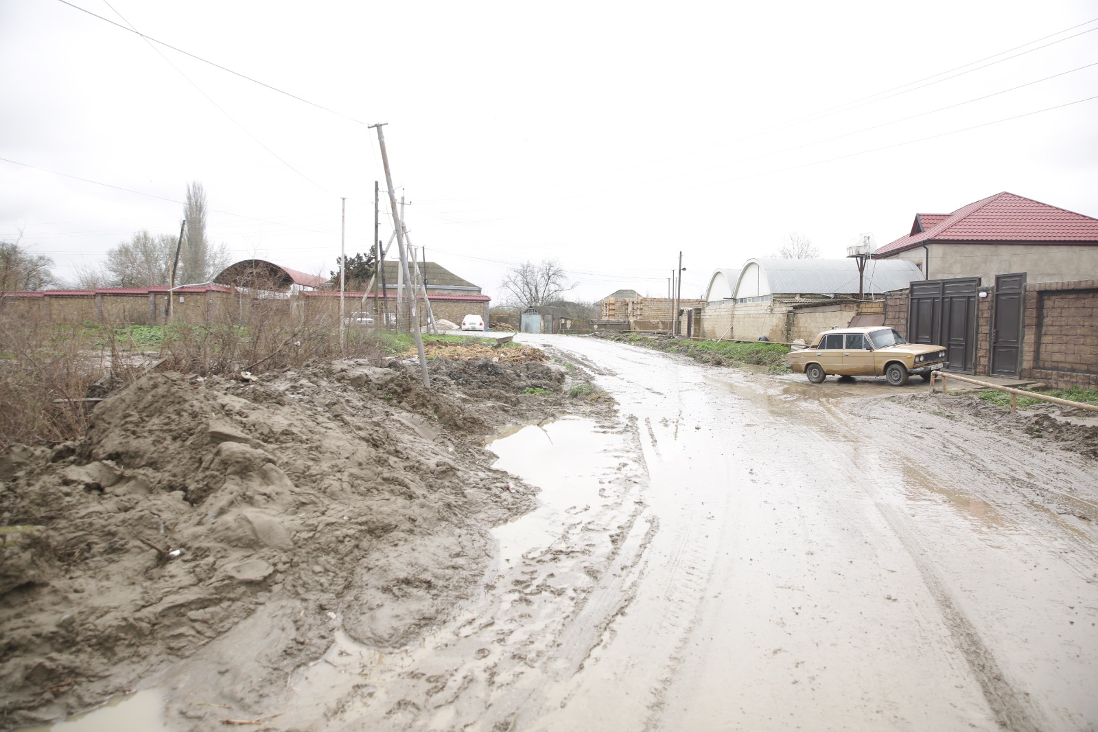 Xaçmazda icra başçısı zərərçəkmiş kəndlərə baş çəkdi: tapşırıqlar verdi (FOTO)