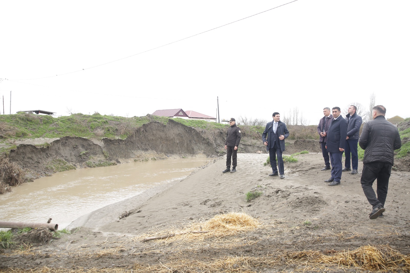 Xaçmazda icra başçısı zərərçəkmiş kəndlərə baş çəkdi: tapşırıqlar verdi (FOTO)