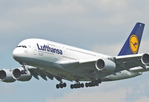 "Lufthansa" yanacaq qiymətlərinin artması səbəbindən uçuşları dayandıra bilər