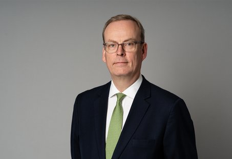 Azərbaycanın Orta Dəhliz boyunca yerləşməsi Britaniya biznesi üçün yaxşı perspektivlər yaradır - UKEF (ÖZƏL MÜSAHİBƏ)