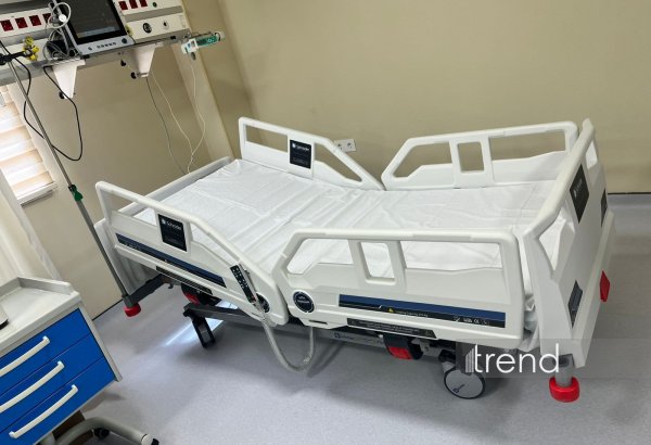 Övladının dəfnində canlı yayım açan kişinin uşaqlarının vəziyyəti pisləşdi