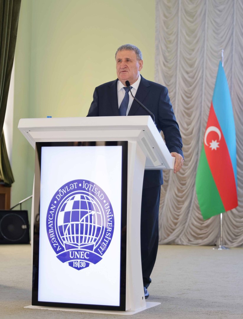 UNEC-də "Elm Günləri"nə start verilib: Akademik varislik, innovasiya və Qarabağ Universitetinə dəstək missiyası (FOTO)