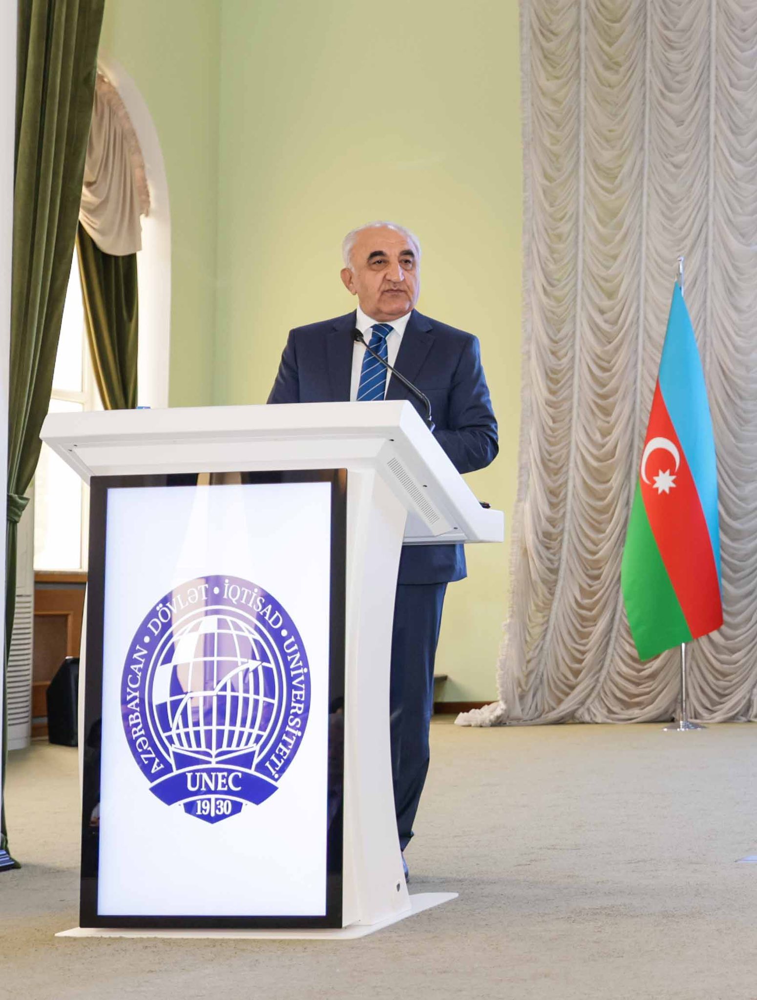 UNEC-də "Elm Günləri"nə start verilib: Akademik varislik, innovasiya və Qarabağ Universitetinə dəstək missiyası (FOTO)