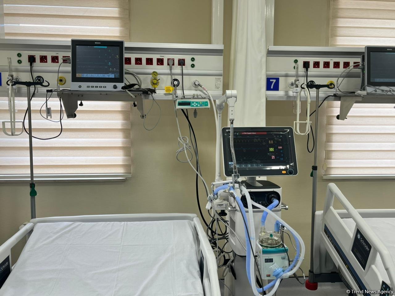 Azərbaycanda yeni Plastik və Rekonstruktiv Cərrahiyyə Klinikası açıldı (FOTO)