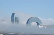 Bakını duman bürüdü (FOTO)