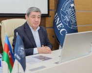 UNEC-də "Elm Günləri": Prezident İlham Əliyevin dil siyasəti milli kimliyimizin dayağıdır (FOTO)