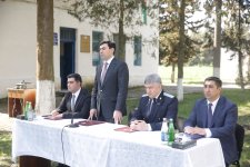 Xaçmazın Aşağı Zeyid kəndində səyyar qəbul keçirilib (FOTO)