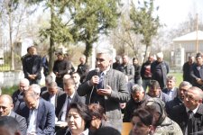 Xaçmazın Aşağı Zeyid kəndində səyyar qəbul keçirilib (FOTO)