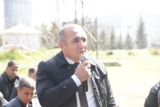 Xaçmazın Aşağı Zeyid kəndində səyyar qəbul keçirilib (FOTO)