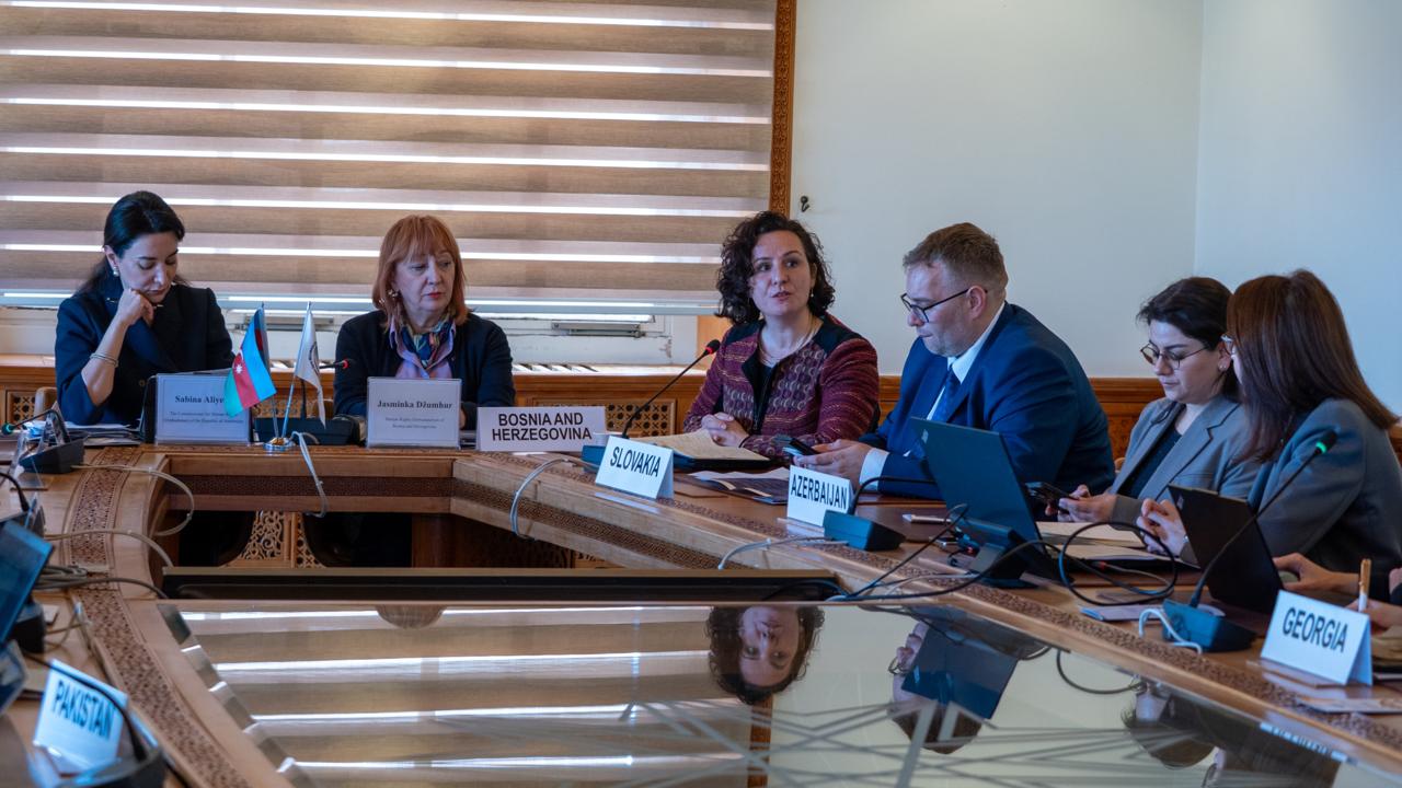 Ombudsman rəqəmsal məkanda insan hüquqlarının müdafiəsinə həsr olunan beynəlxalq tədbirdə iştirak edib (FOTO)