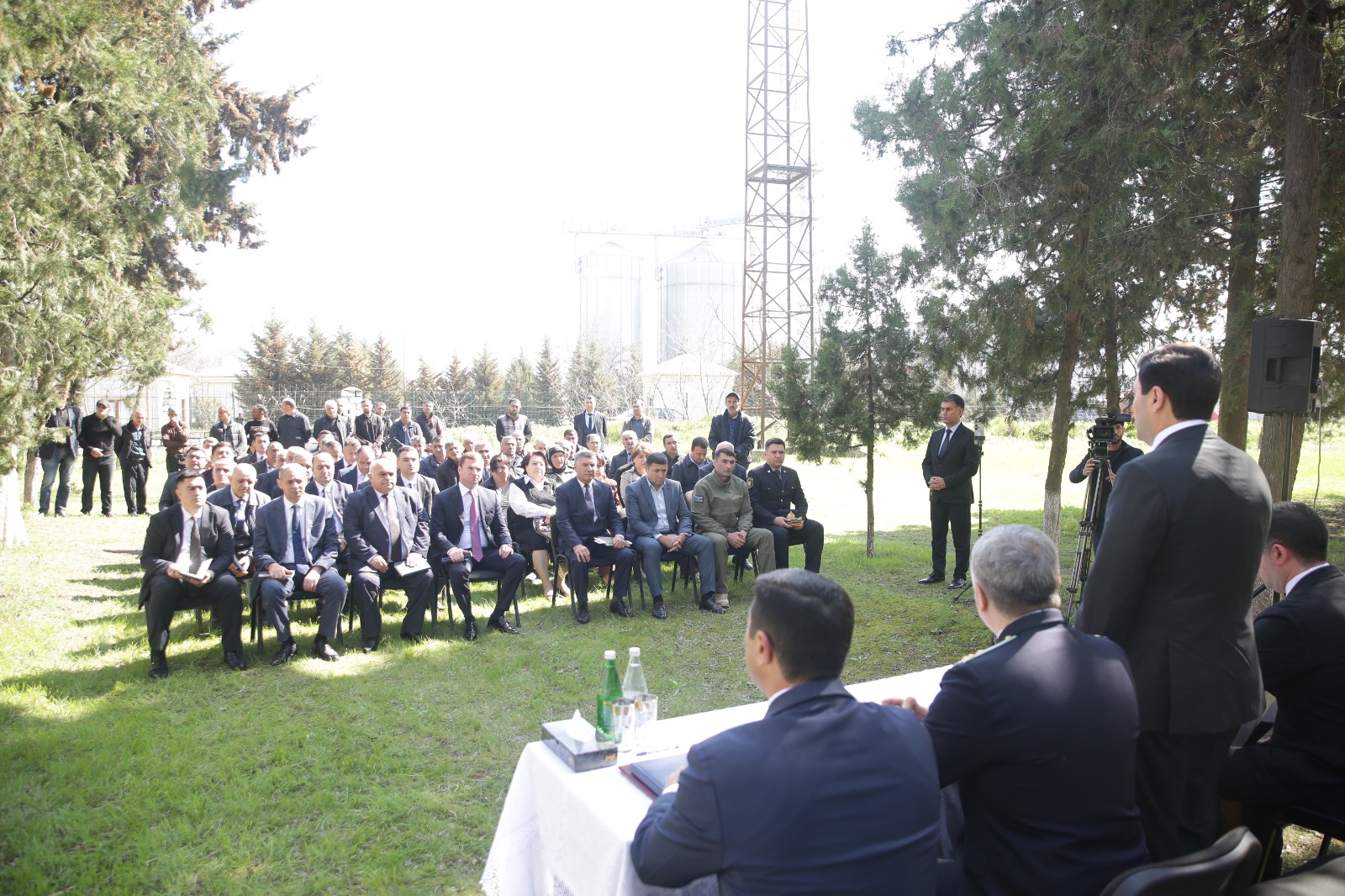 Xaçmazın Aşağı Zeyid kəndində səyyar qəbul keçirilib (FOTO)