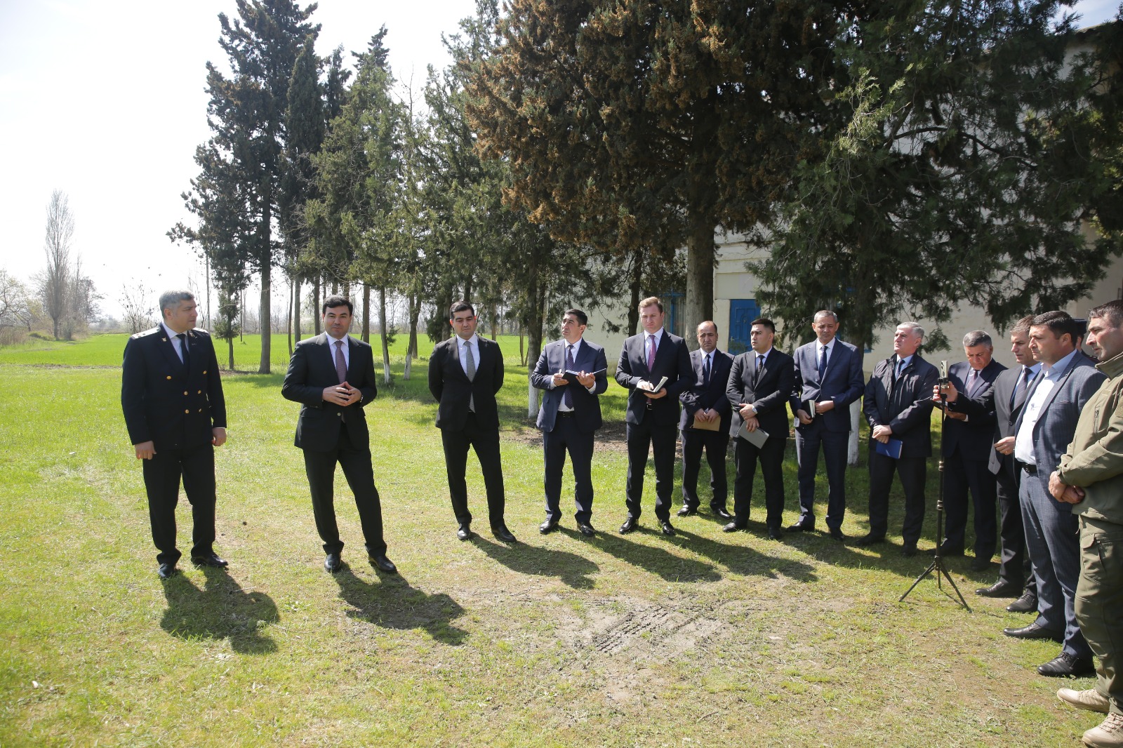 Xaçmazın Aşağı Zeyid kəndində səyyar qəbul keçirilib (FOTO)