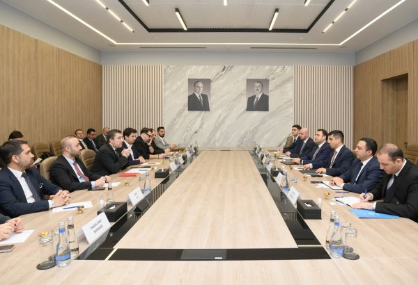 Azərbaycan Türkiyə arasında süni intellekt üzrə əməkdaşlıq imkanları müzakirə olunub (FOTO)