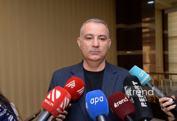 Nizami kinoteatrındakı qraffiti hər kəsi narahat etməlidir - Cəsarət Hüseynzadə