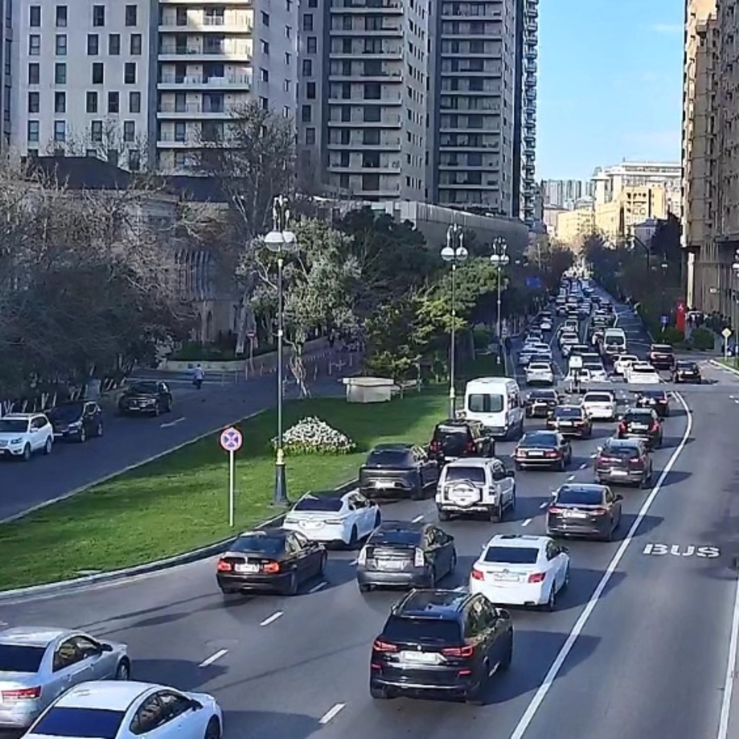 DİQQƏT: Bu yollarda tıxac var - SİYAHI (FOTO)